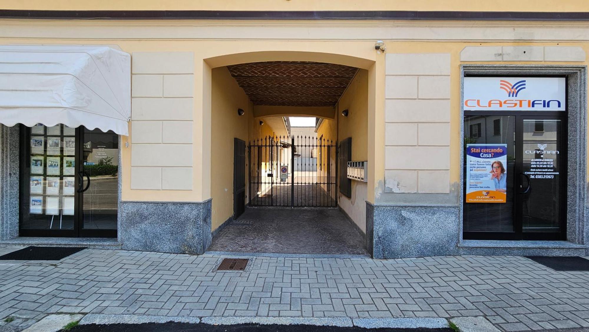 Ferienwohnung Casa Oltrepo Comoda Silenziosa Centrale E Parcheggio Interno Casteggio Exterior foto